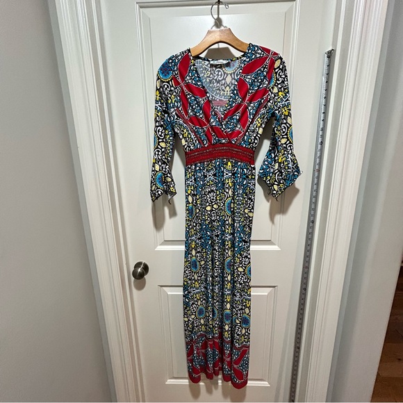 Lapogee women’s size S Vibrant bell Sleeve Patterned maxi Dress with red details - Picture 1 of 6